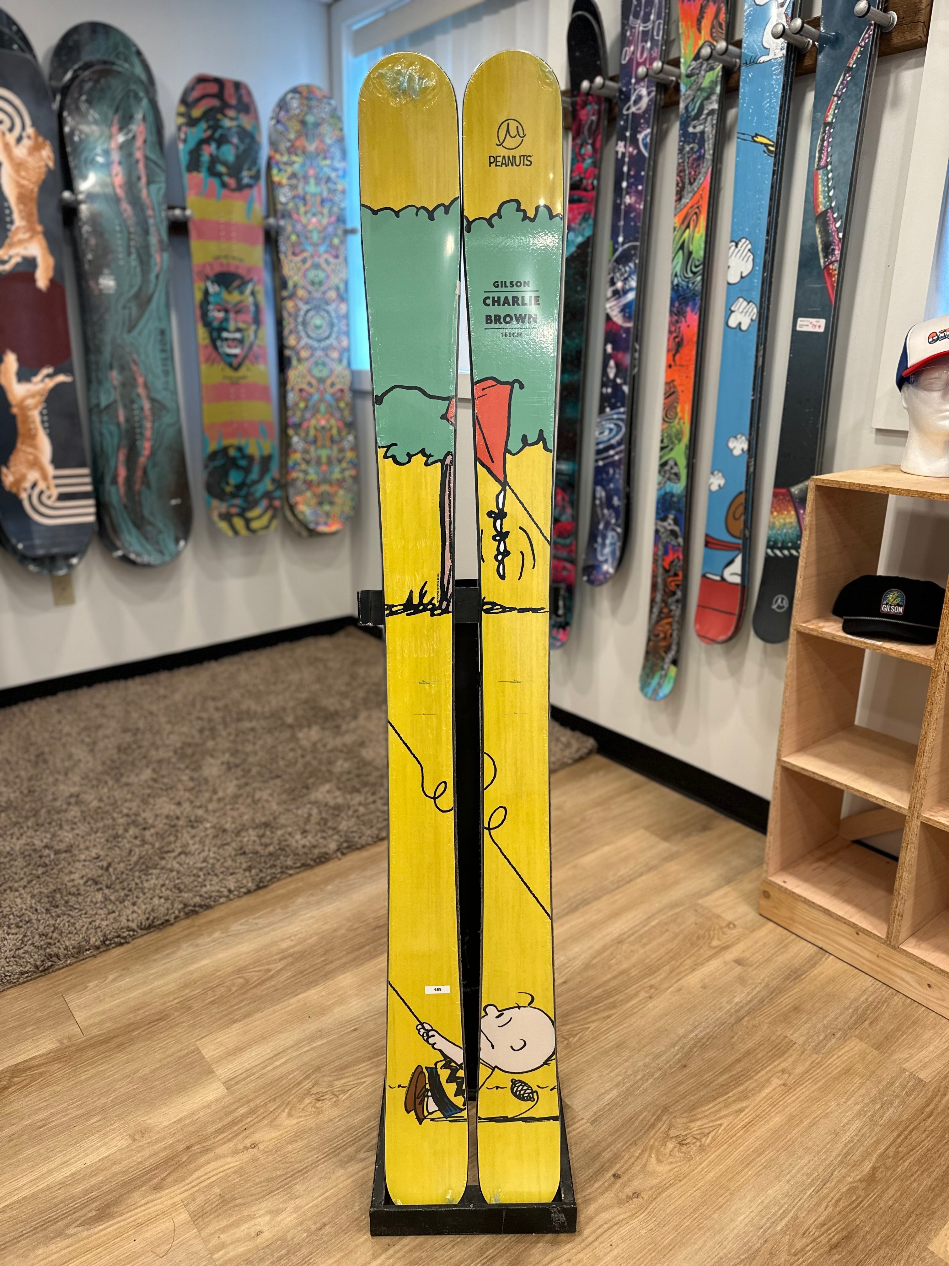 Closeout - Charlie Brown 163cm (Thin Edge) #5593