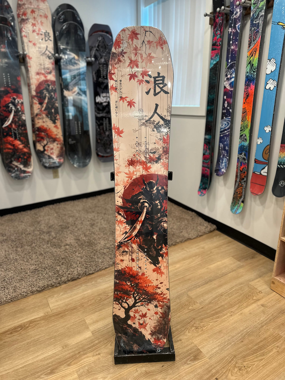 Closeout - 2027 Light Bounty Hunter 157cm 3D (Base dimples/Low spots) #0865