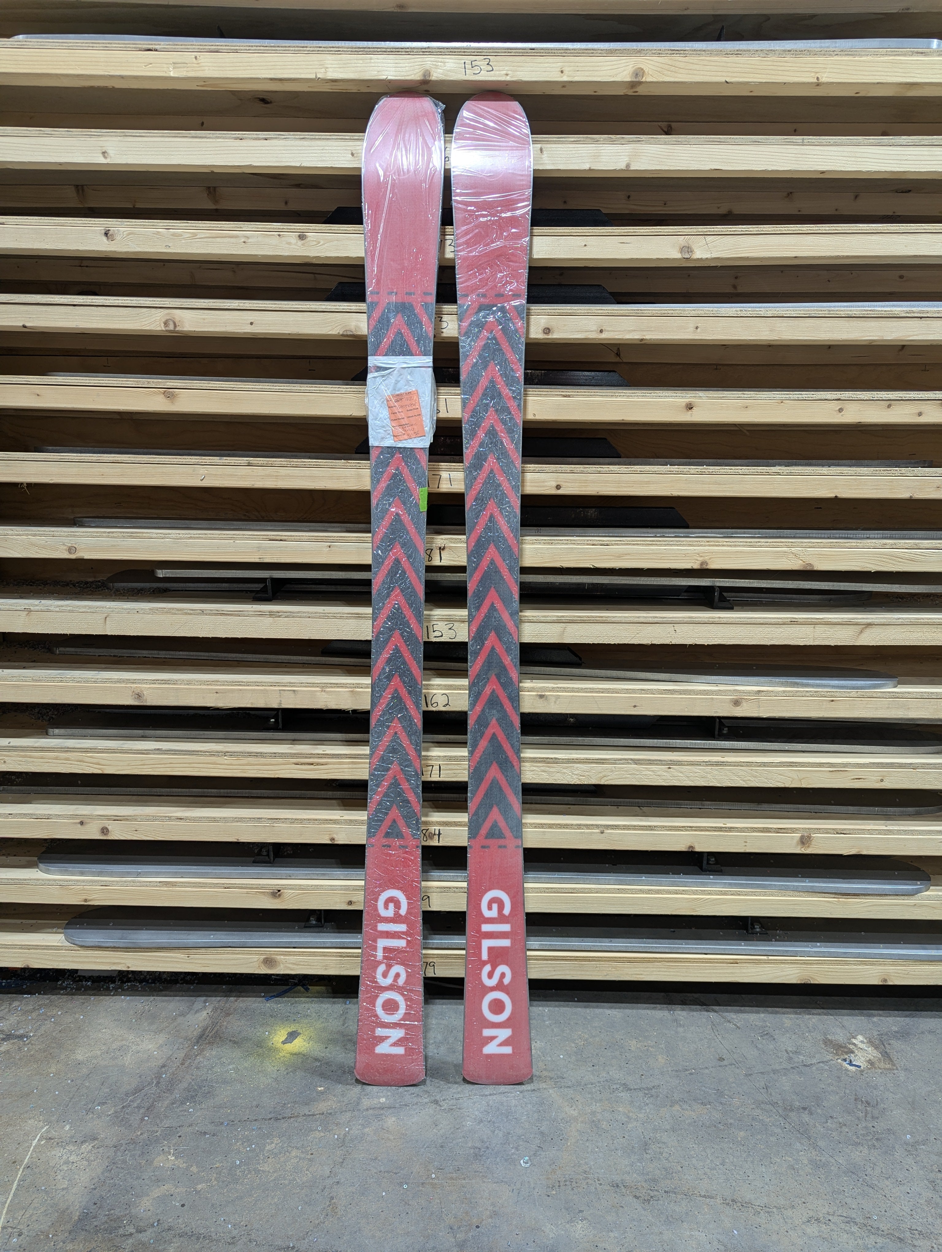 Closeout 162 Eastsider Red