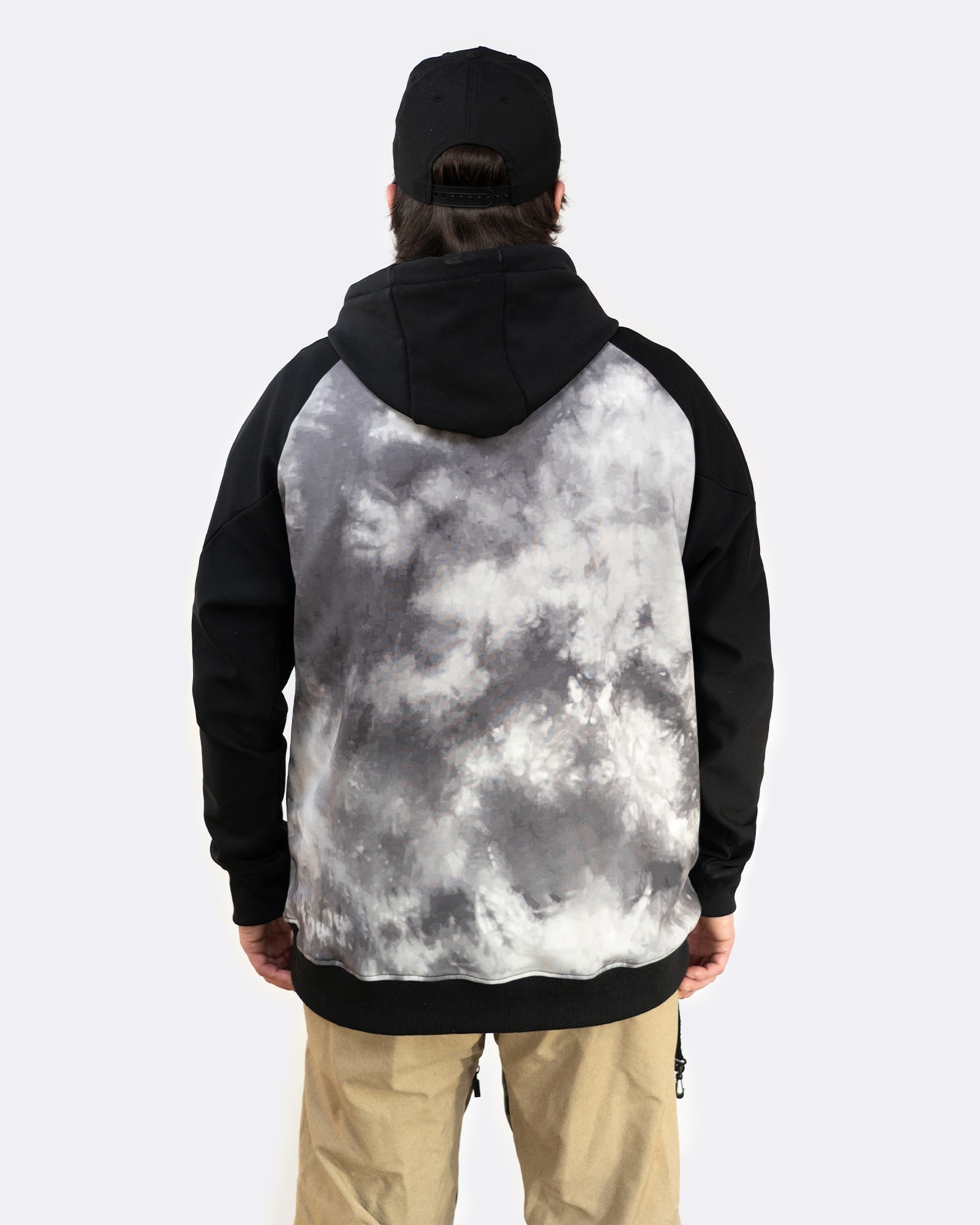 Technical Pullover 
With Stash Tie Dye graphics alternate thumbnail 2