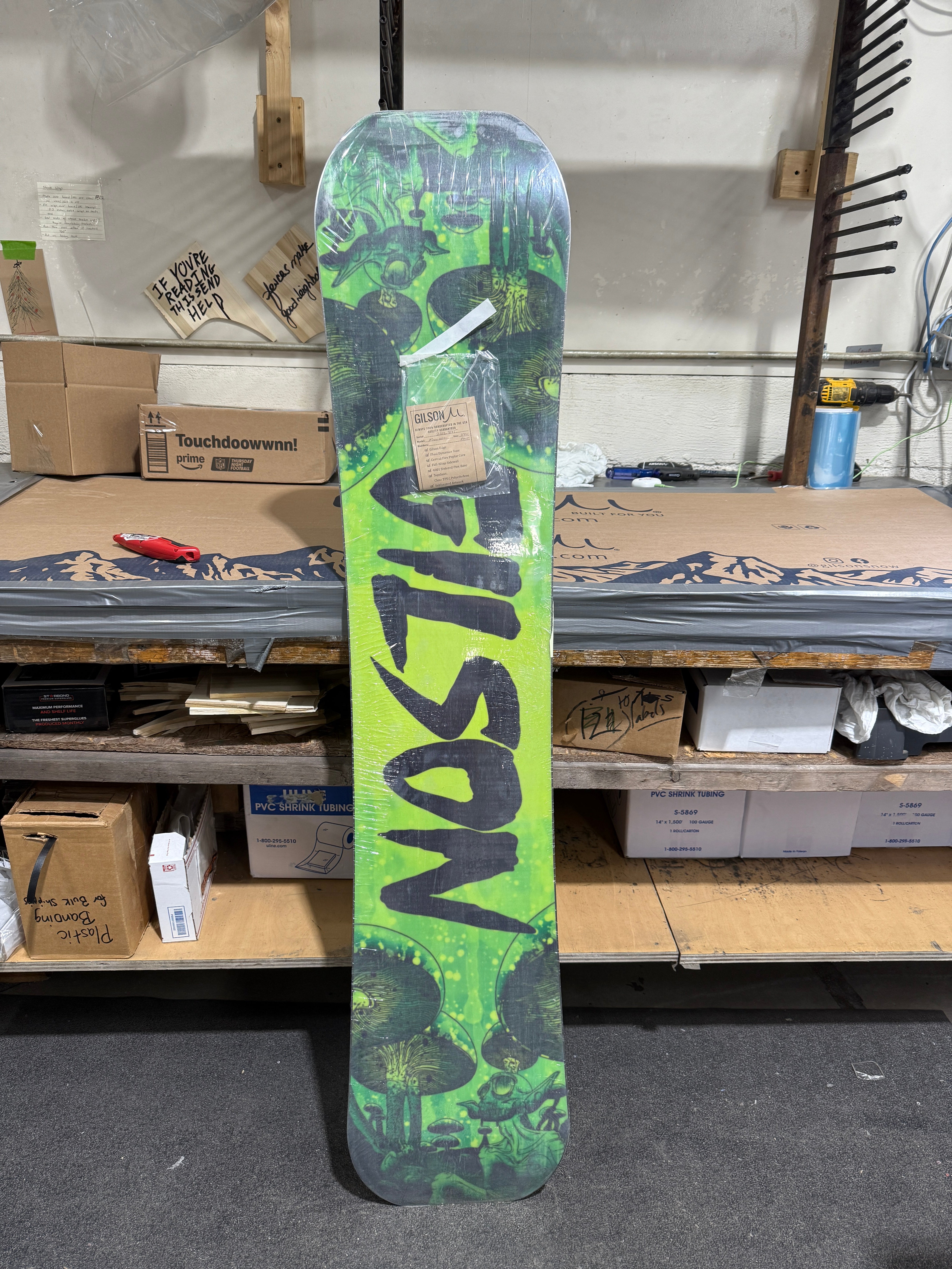 154cm WIDE Mourn Tree CLOSEOUT Snowboard 25024145