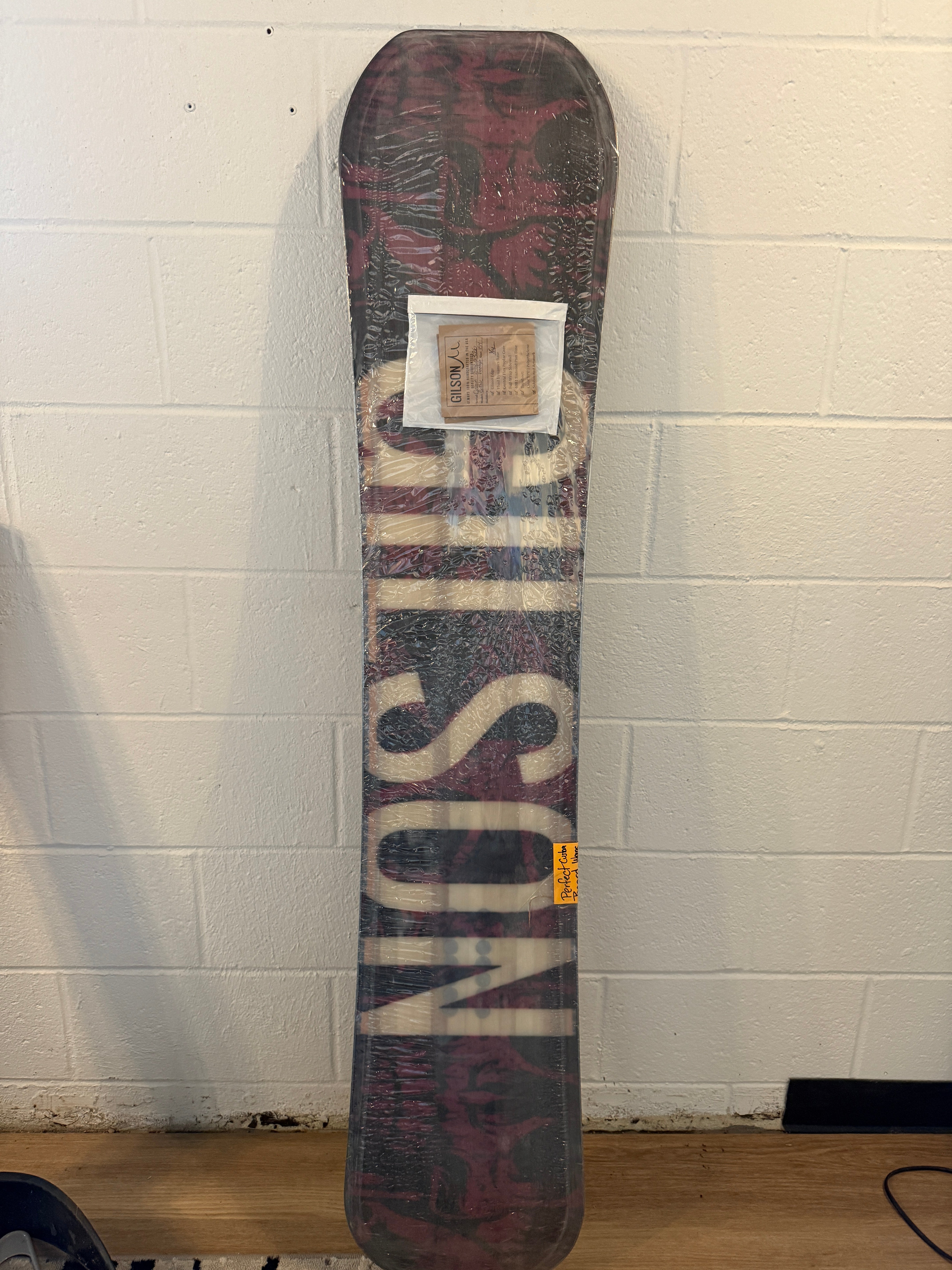 154cm Custom Gothic CLOSEOUT Snowboard 24126326