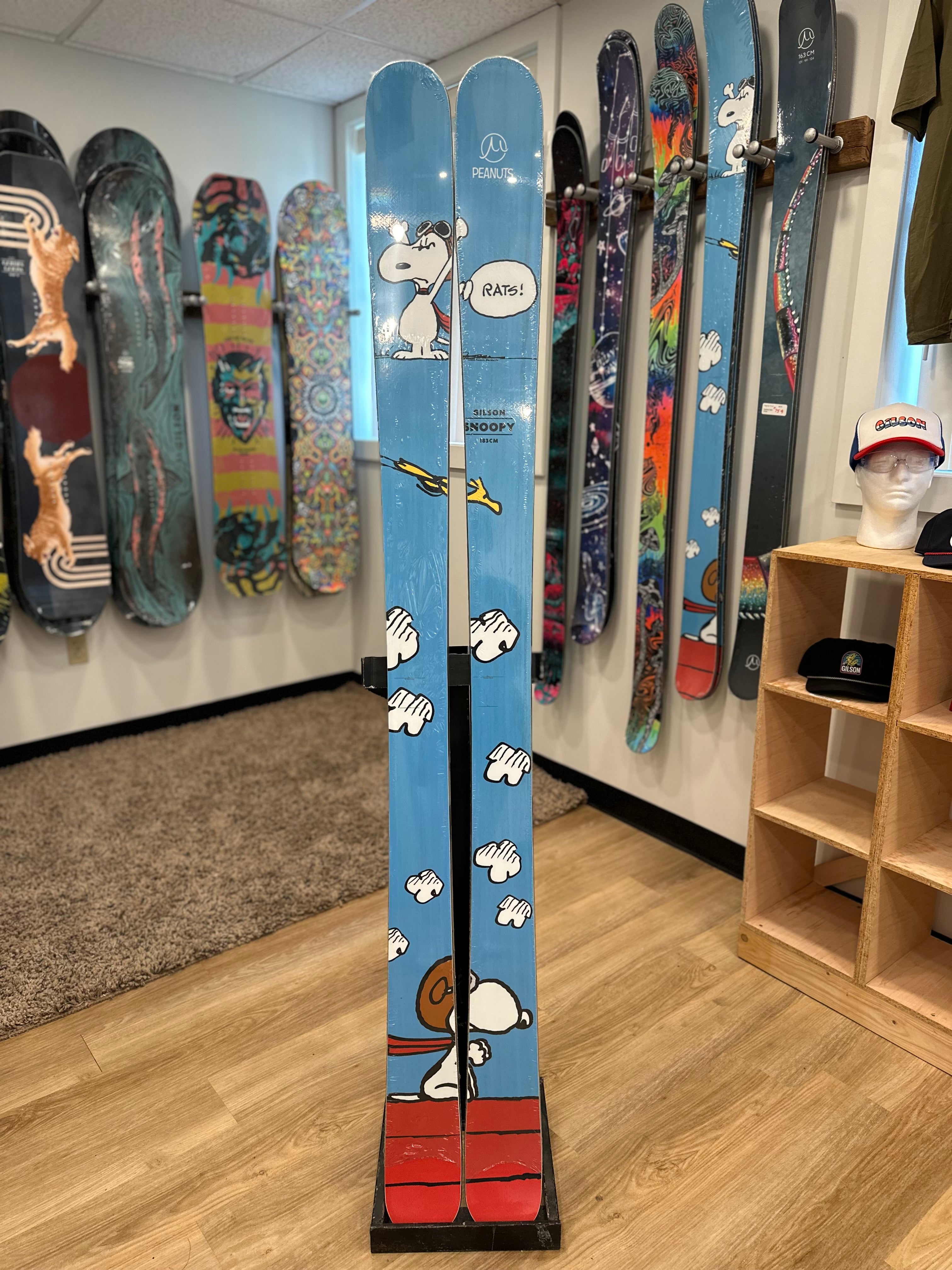 Closeout - Snoopy 183cm (Graphic off center) #3581