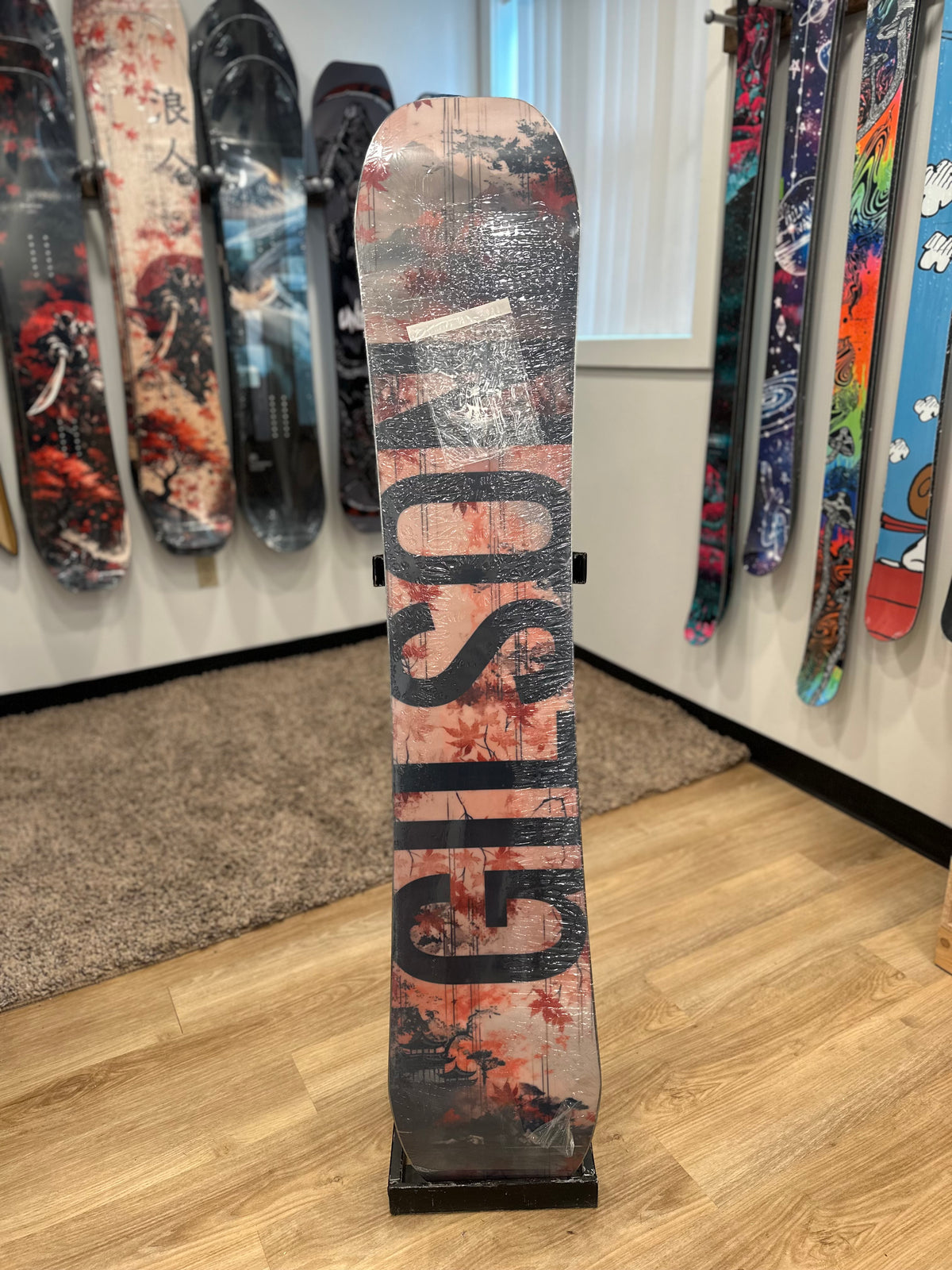 Closeout - 2027 Dark Bounty Hunter 157cm Flat (Core shift) #9696