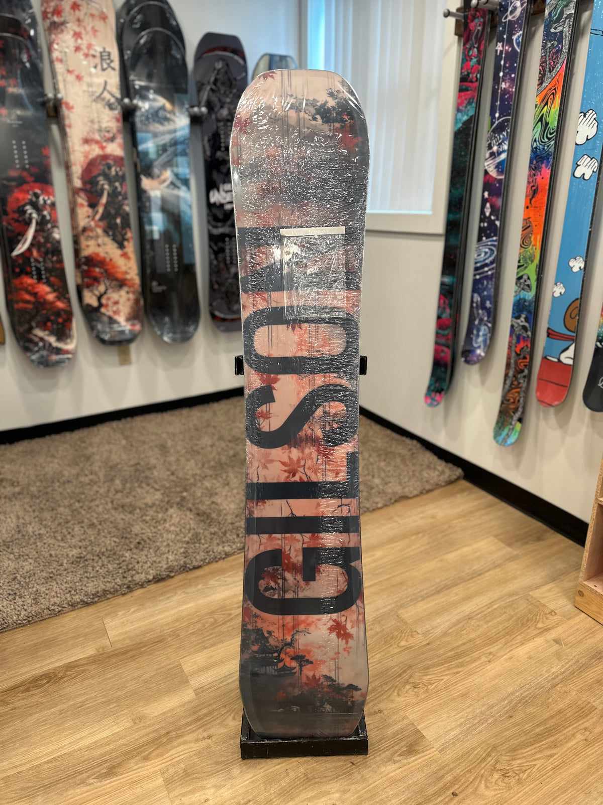 Closeout - 2027 Light Bounty Hunter 157cm 3D (Base dimple) #1013