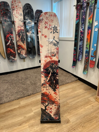 Closeout - 2027 Light Bounty Hunter 157cm 3D (Base dimples/Low spots) #0840
