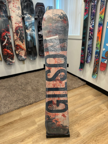 Closeout - 2027 Light Bounty Hunter 157cm 3D (Base dimples/Low spots) #0865