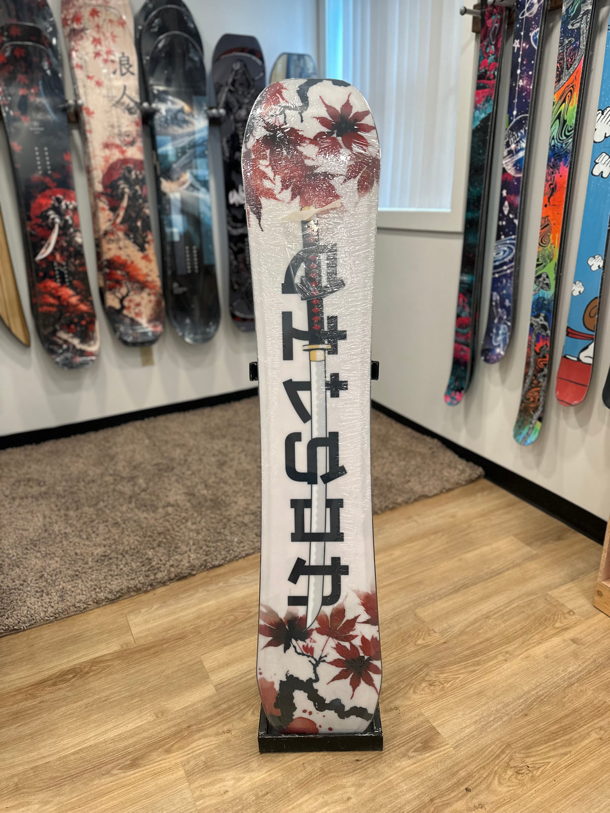 Closeout - 2024 Bounty Hunter 157cm 3D (Raised edge) #7771