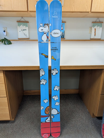GILSON Closeout #8651 – Snoopy Skis 163cm